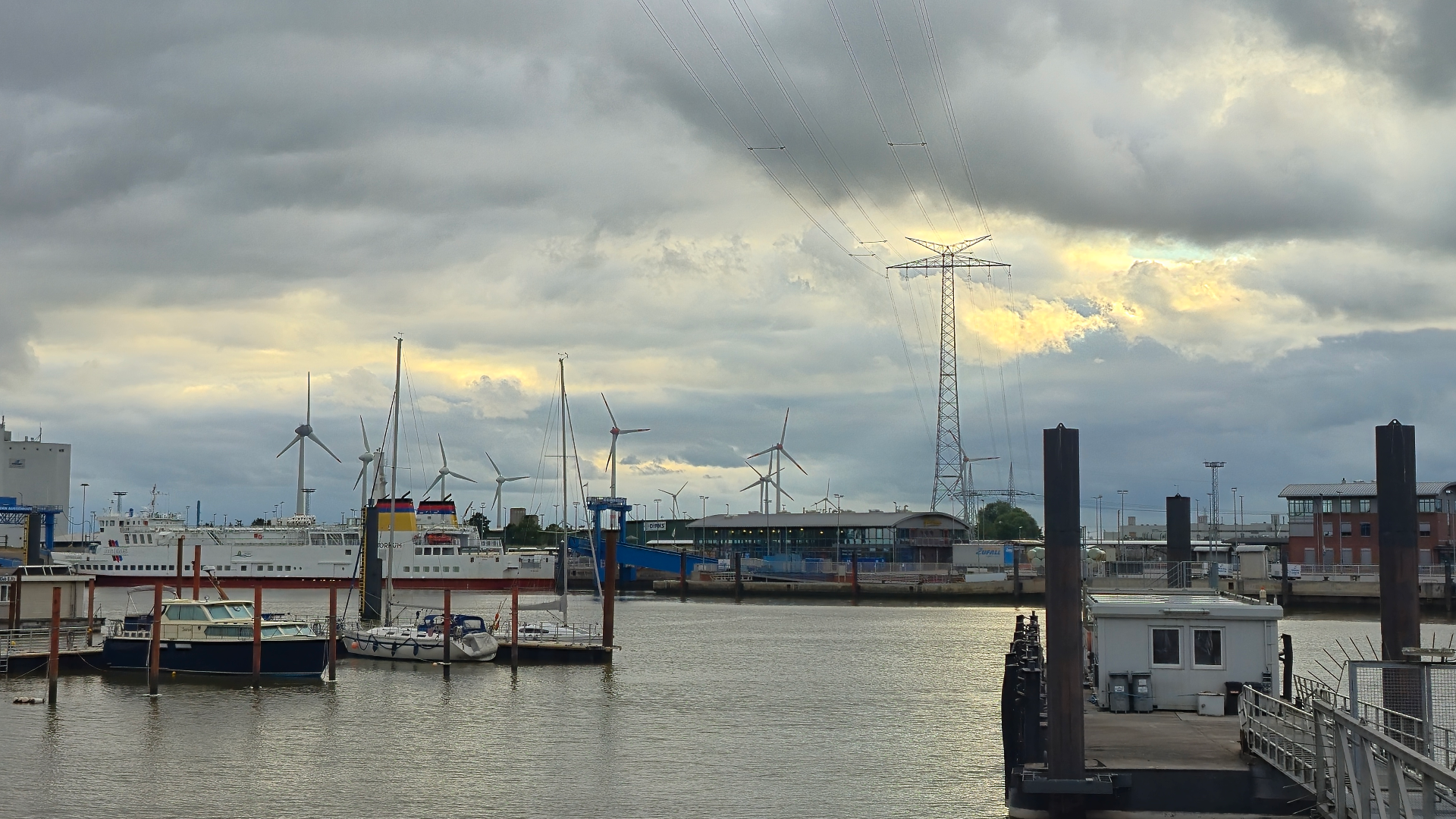 Am 15. August findet der Bezirksparteitag der CDU Ostfriesland in Emden statt! (N�heres unter TERMINE)